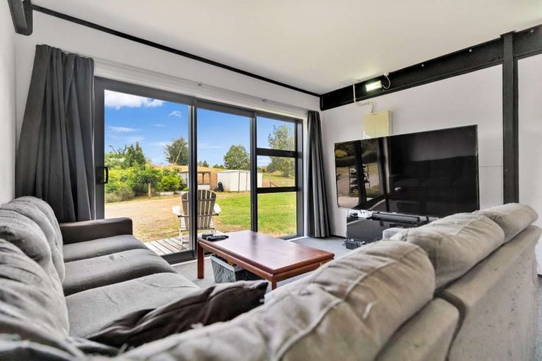 Photo of property in 10 Strong Road, Te Pahu, Hamilton, 3285