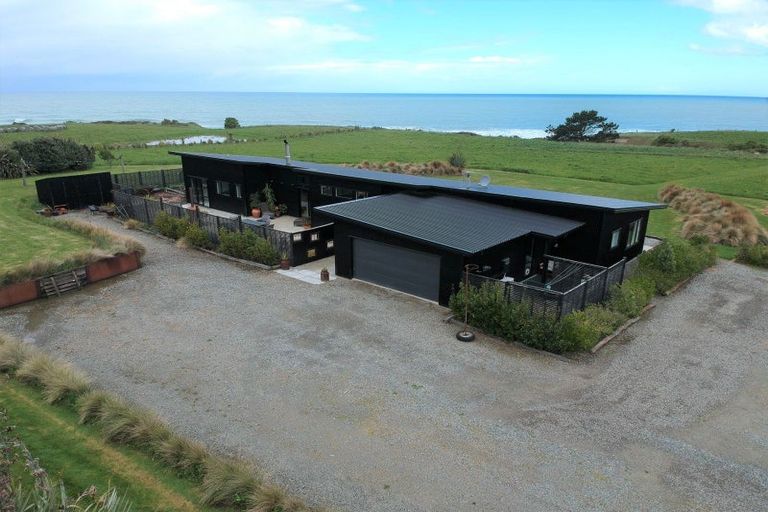 Photo of property in 3/1250 Waianakarua Road, Kakanui, Oamaru, 9495