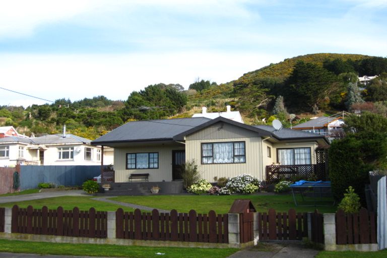 Photo of property in 4 Tone Street, Bluff, 9814