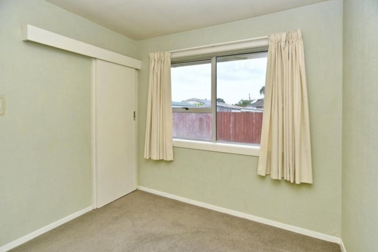 Photo of property in 93 Oakhampton Street, Hornby, Christchurch, 8042