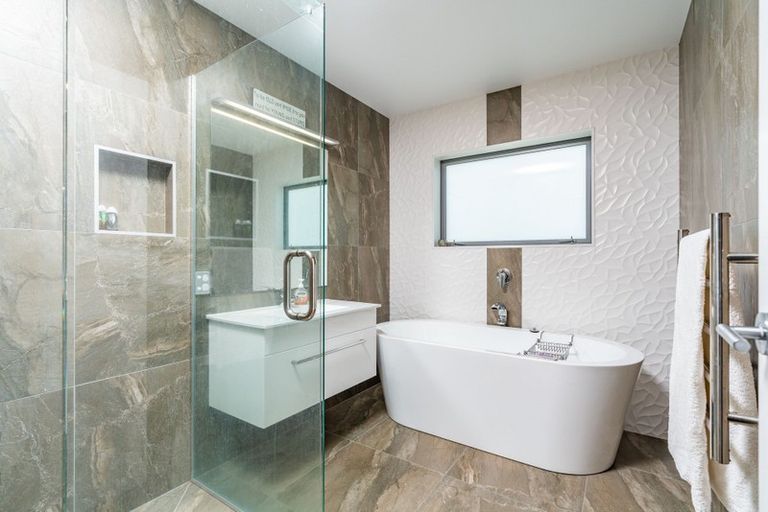 Photo of property in 11 Seascape Crescent, Waipu, 0582