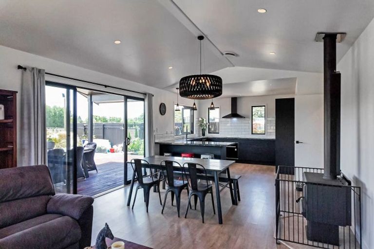 Photo of property in 137 Kereru Road, Maraekakaho, Hastings, 4171