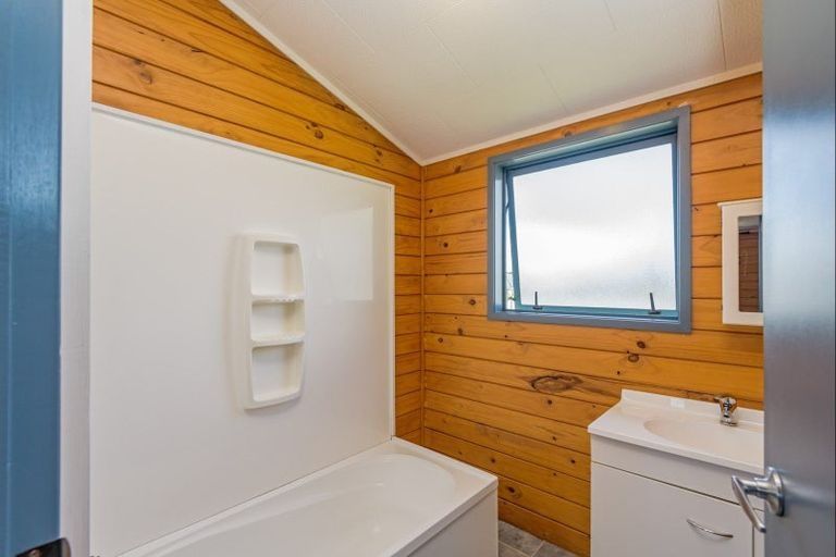 Photo of property in 86 Gillespies Line, Cloverlea, Palmerston North, 4412