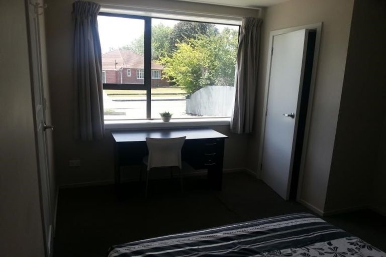 Photo of property in 3 Paeroa Street, Riccarton, Christchurch, 8041