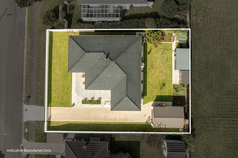 Photo of property in 8 Sandleigh Drive, Athenree, Katikati, 3177