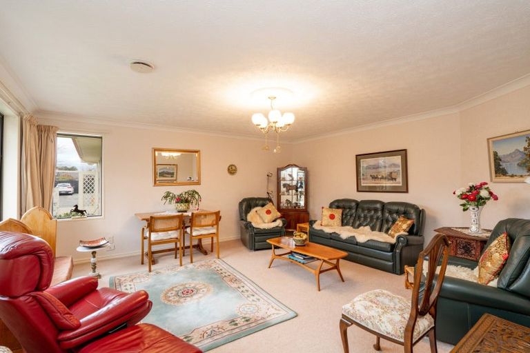 Photo of property in 28 Craig Street, Waikiwi, Invercargill, 9810