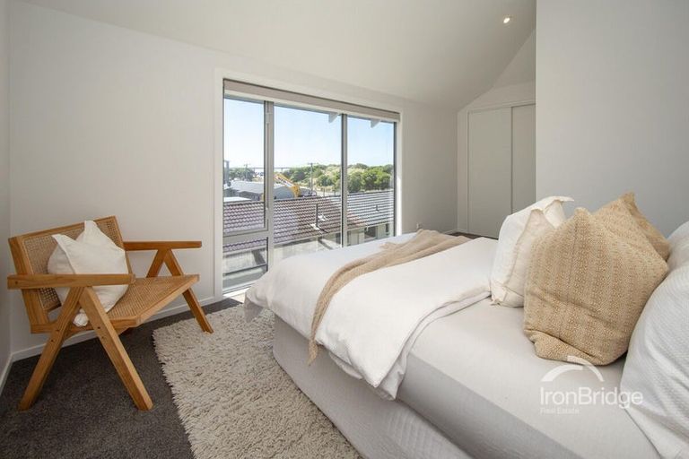 Photo of property in 4/246 Marine Parade, New Brighton, Christchurch, 8061