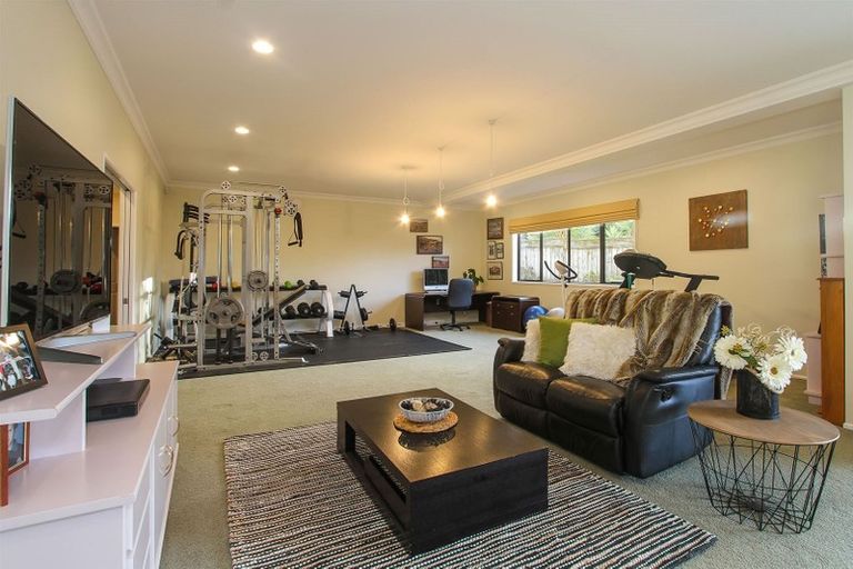 Photo of property in 241 Wellington Street, Pukekohe, 2120