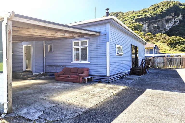 Photo of property in 182 Bright Street, Cobden, Greymouth, 7802