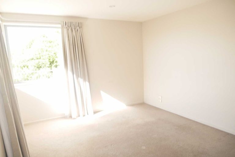 Photo of property in 18 Henley Green, Northwood, Christchurch, 8051