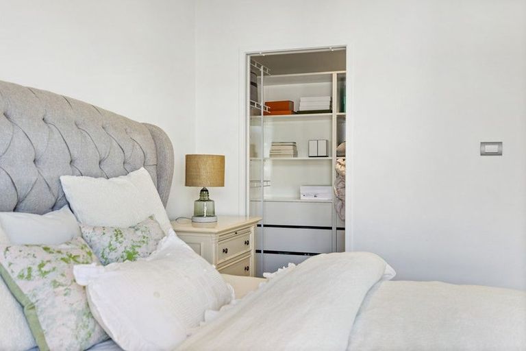 Photo of property in 33 Wallace Road, Hobsonville, Auckland, 0616