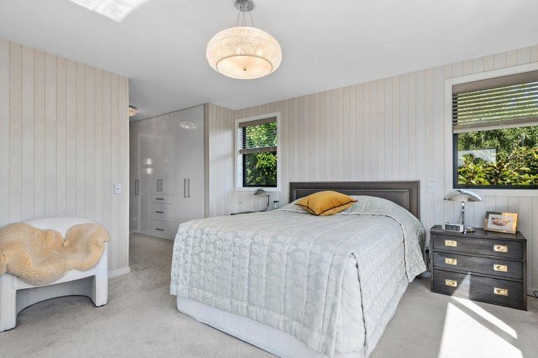 Photo of property in 11 Janice Place, Mount Pleasant, Christchurch, 8081