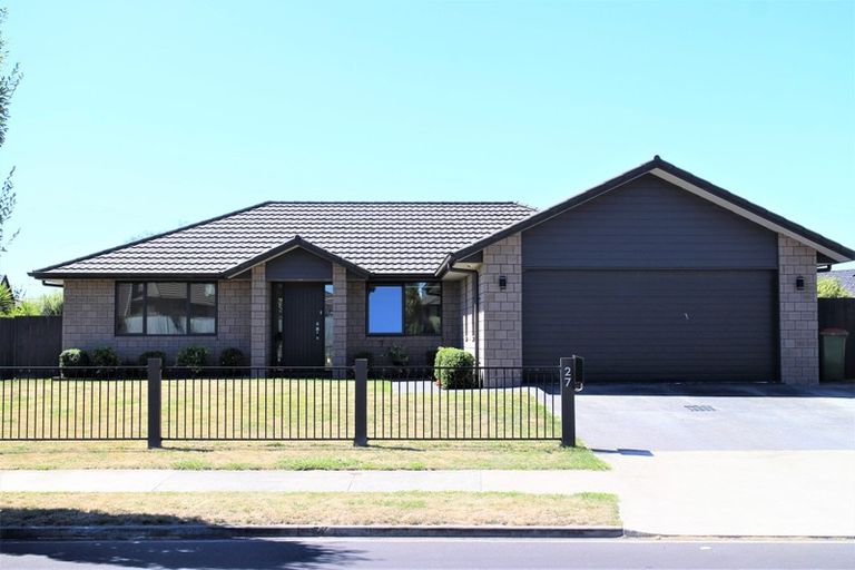 Photo of property in 27 Tallentire Crescent, Huntington, Hamilton, 3210