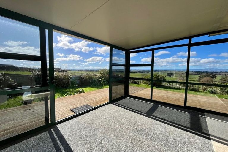 Photo of property in 208 Mount Stewart Halcombe Road, Sanson, Palmerston North, 4479