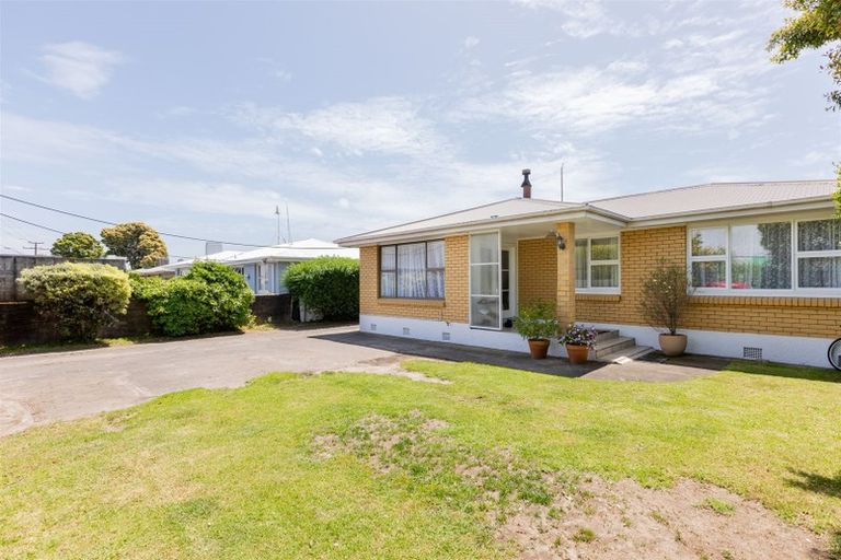 Photo of property in 587a Maunganui Road, Mount Maunganui, 3116