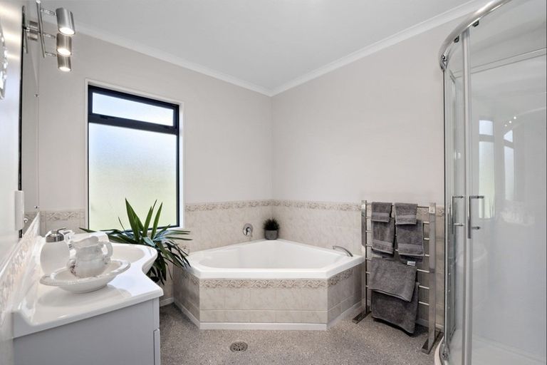 Photo of property in 1/134 Grace Road, Turangi, 3382