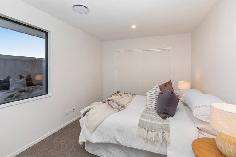 Photo of property in 55 Flaxmill Road, Harewood, 8051