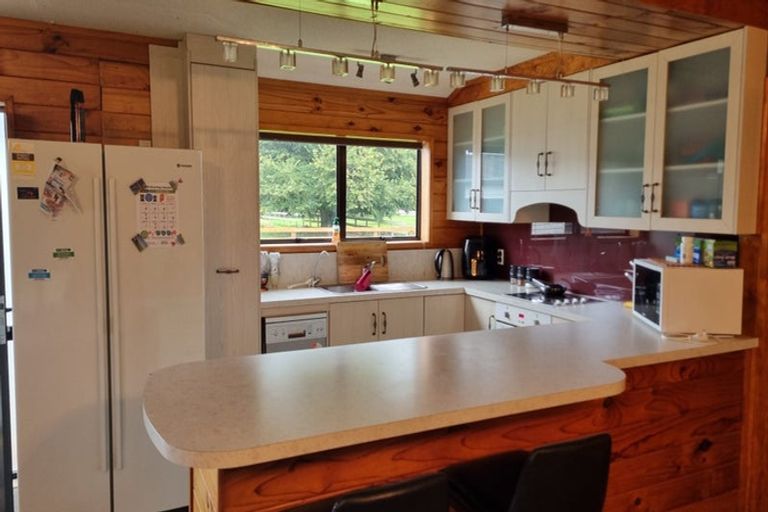 Photo of property in 877 Frontier Road, Pirongia, Te Awamutu, 3876