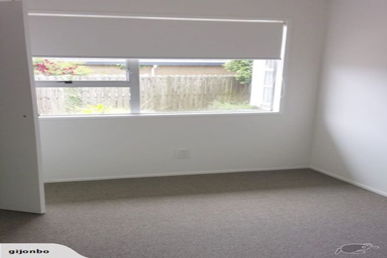 Photo of property in 129 Settlement Road, Papakura, 2110