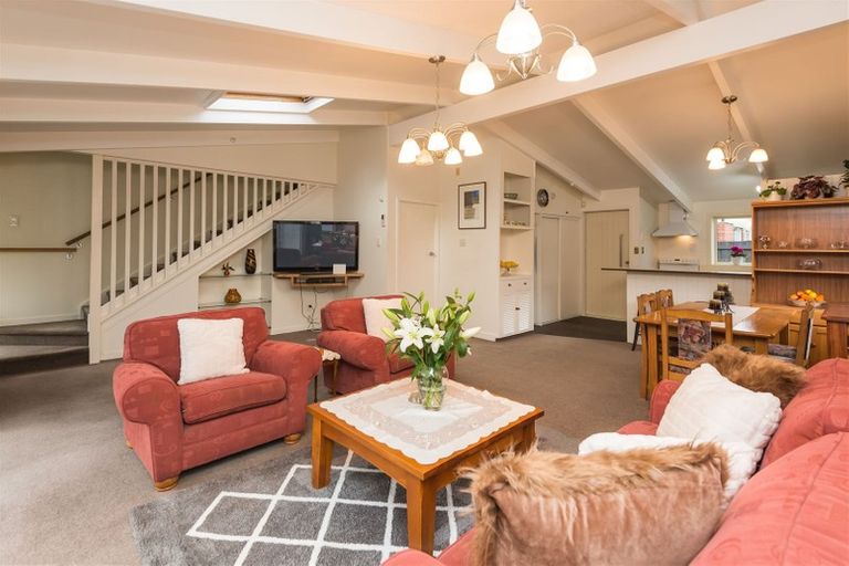 Photo of property in 59b Maidstone Road, Ilam, Christchurch, 8041