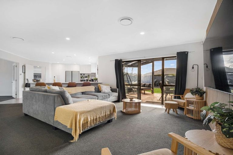 Photo of property in 49 Blomfield Street, Pukehangi, Rotorua, 3015