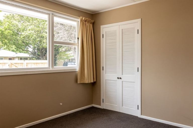 Photo of property in 40 Apollo Parade, Milson, Palmerston North, 4414