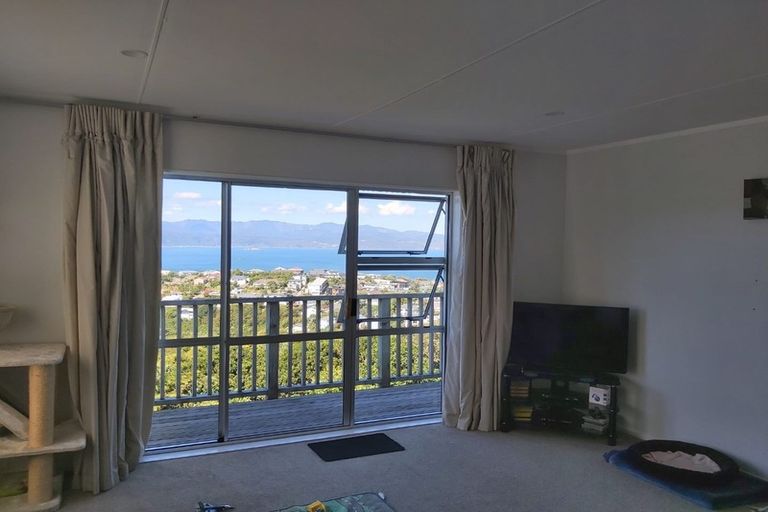 Photo of property in 24a Gurkha Crescent, Khandallah, Wellington, 6035