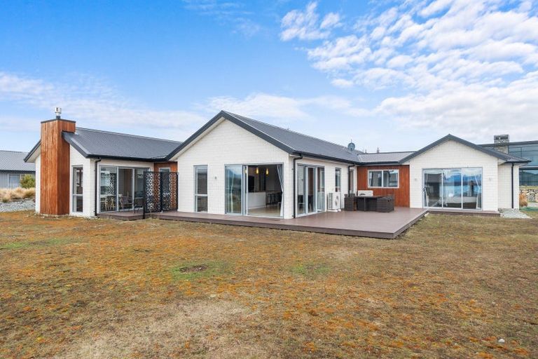 Photo of property in 25 Mistake Drive, Lake Tekapo, 7999