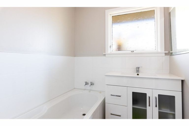 Photo of property in 45 Woolley Street, Avondale, Christchurch, 8061