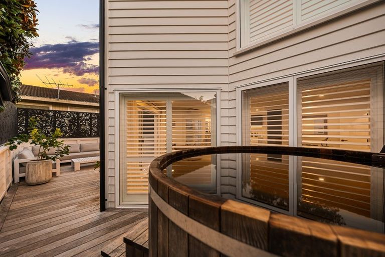 Photo of property in 1/11 Campbell Road, Takapuna, Auckland, 0622