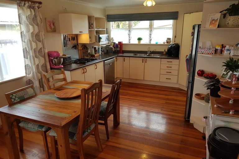 Photo of property in 65a Rotokauri Road, Nawton, Hamilton, 3200