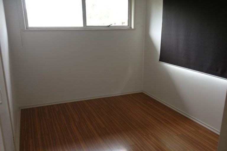 Photo of property in 23 Mawney Road, Henderson, Auckland, 0610