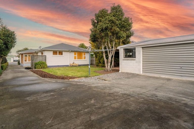 Photo of property in 149 Avonhead Road, Avonhead, Christchurch, 8042