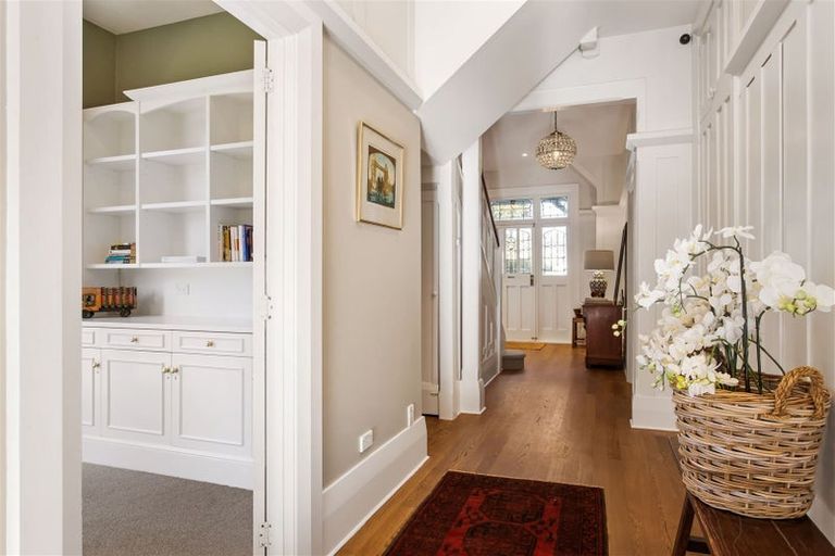 Photo of property in 55 Innes Road, St Albans, Christchurch, 8052