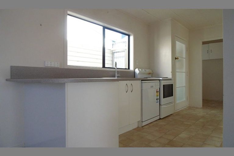 Photo of property in 8 Tyndrum Place, Highland Park, Auckland, 2010