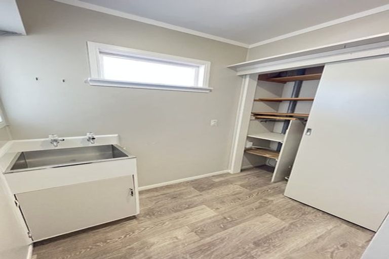 Photo of property in 1/2 Lupton Road, Manurewa, Auckland, 2102