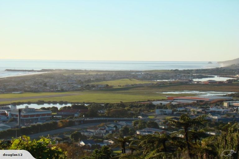 Photo of property in 42 Arnott Heights, Greymouth, 7805