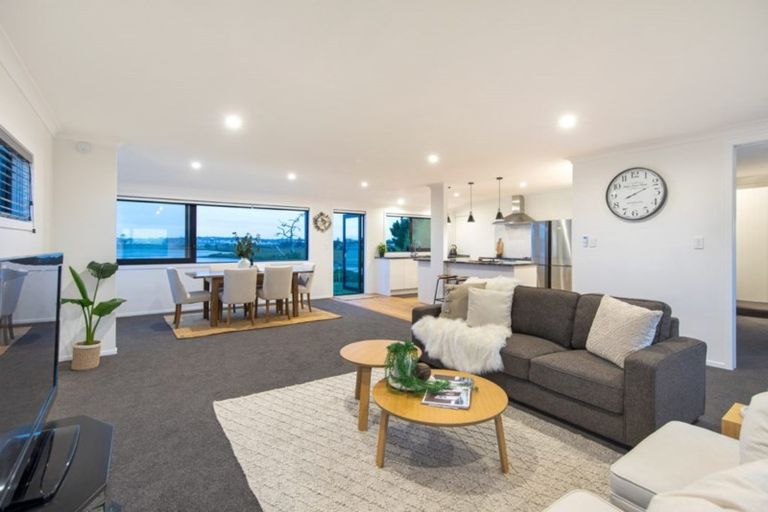 Photo of property in 101 Kauri Road, Whenuapai, Auckland, 0618