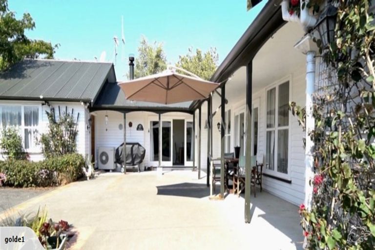 Photo of property in 255 Pharazyn Road, Feilding, 4777