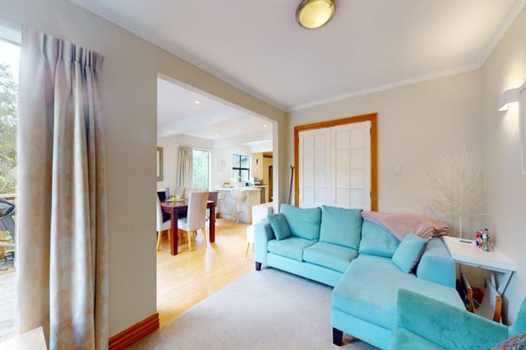 Photo of property in 51 David Crescent, Karori, Wellington, 6012