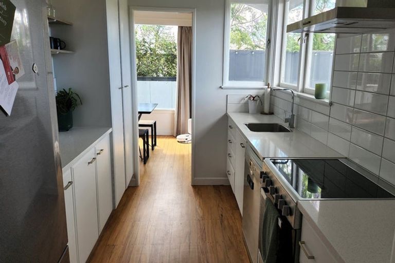 Photo of property in 6 Heath Street, St Andrews, Hamilton, 3200