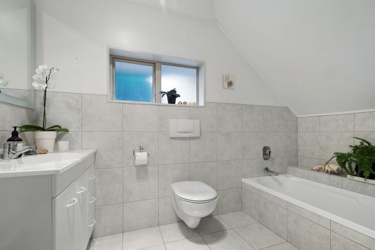 Photo of property in 14a East Street, Pukekohe, 2120