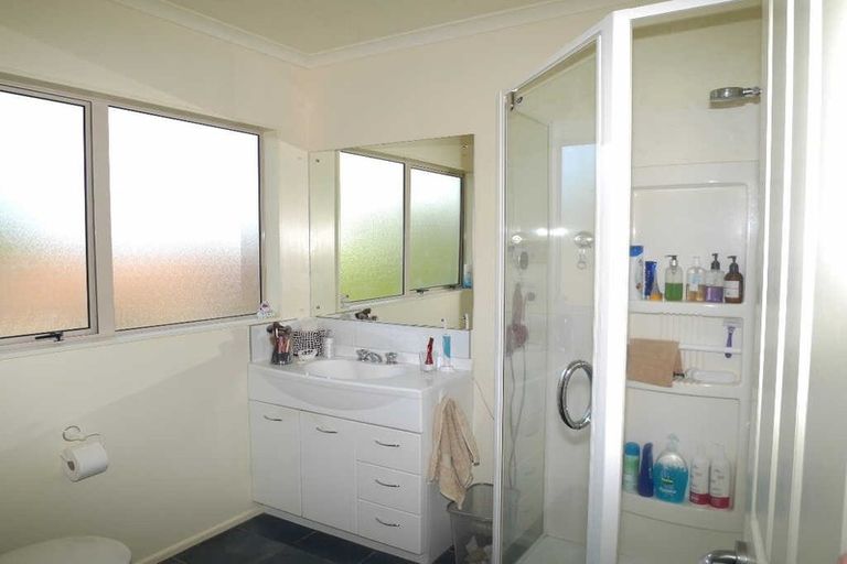 Photo of property in 114b Arawhata Road, Paraparaumu, 5032