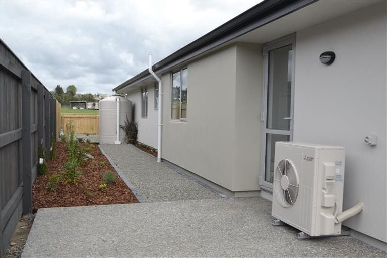 Photo of property in 11 Carmello Grove, Richmond, 7020