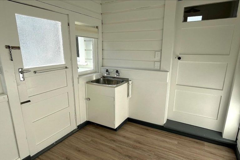 Photo of property in 89 Victoria Avenue, Palmerston North, 4410