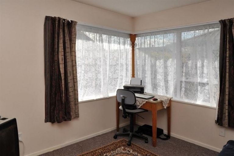 Photo of property in 3/57 Tyrone Street, Belfast, Christchurch, 8051