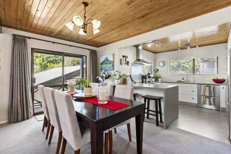 Photo of property in 28 Rossiter Crescent, Lynmouth, New Plymouth, 4310