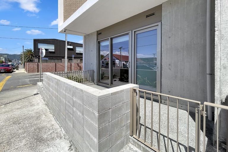 Photo of property in Vela Apartments, 6/2g Campbell Terrace, Petone, Lower Hutt, 5012