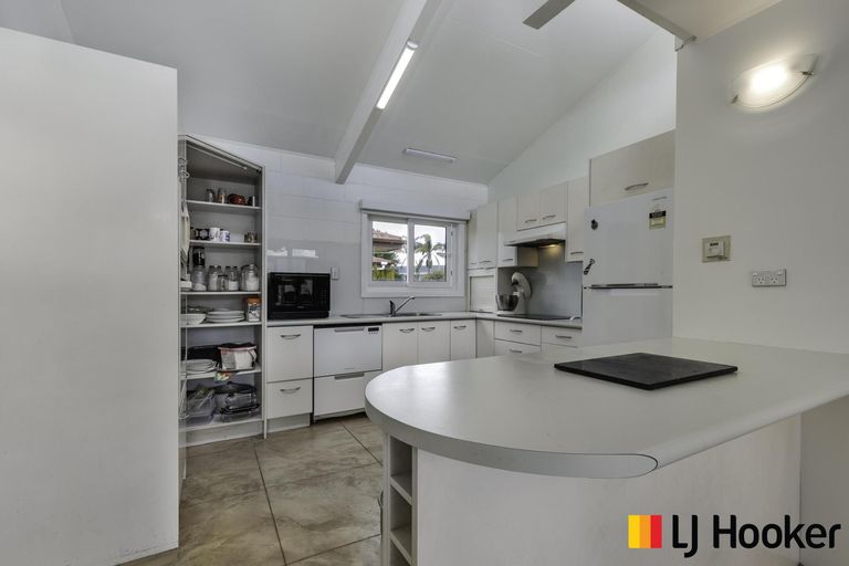 Photo of property in 112 Elliot Street, Pahurehure, Papakura, 2113