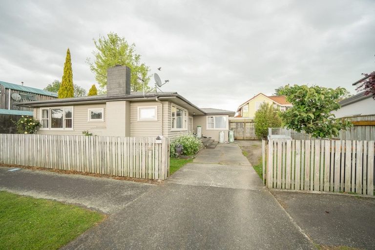 Photo of property in 44 Collingwood Street, Hokowhitu, Palmerston North, 4410
